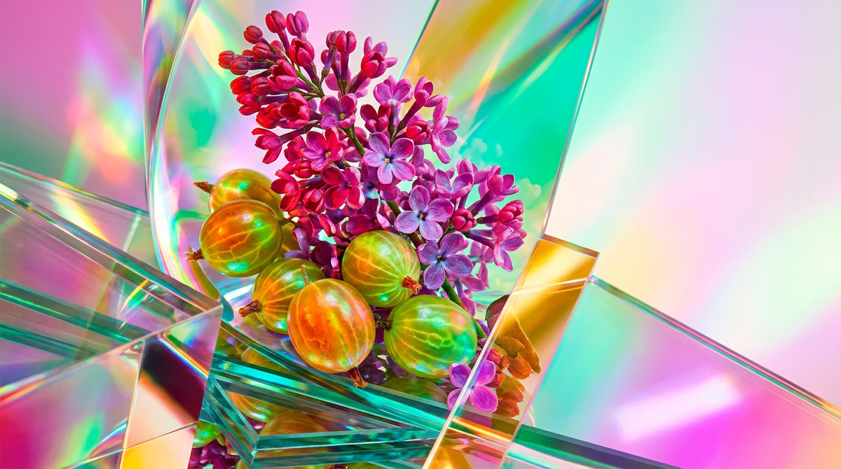 When to Wear Lilacs & Gooseberries Perfume for Day to Night