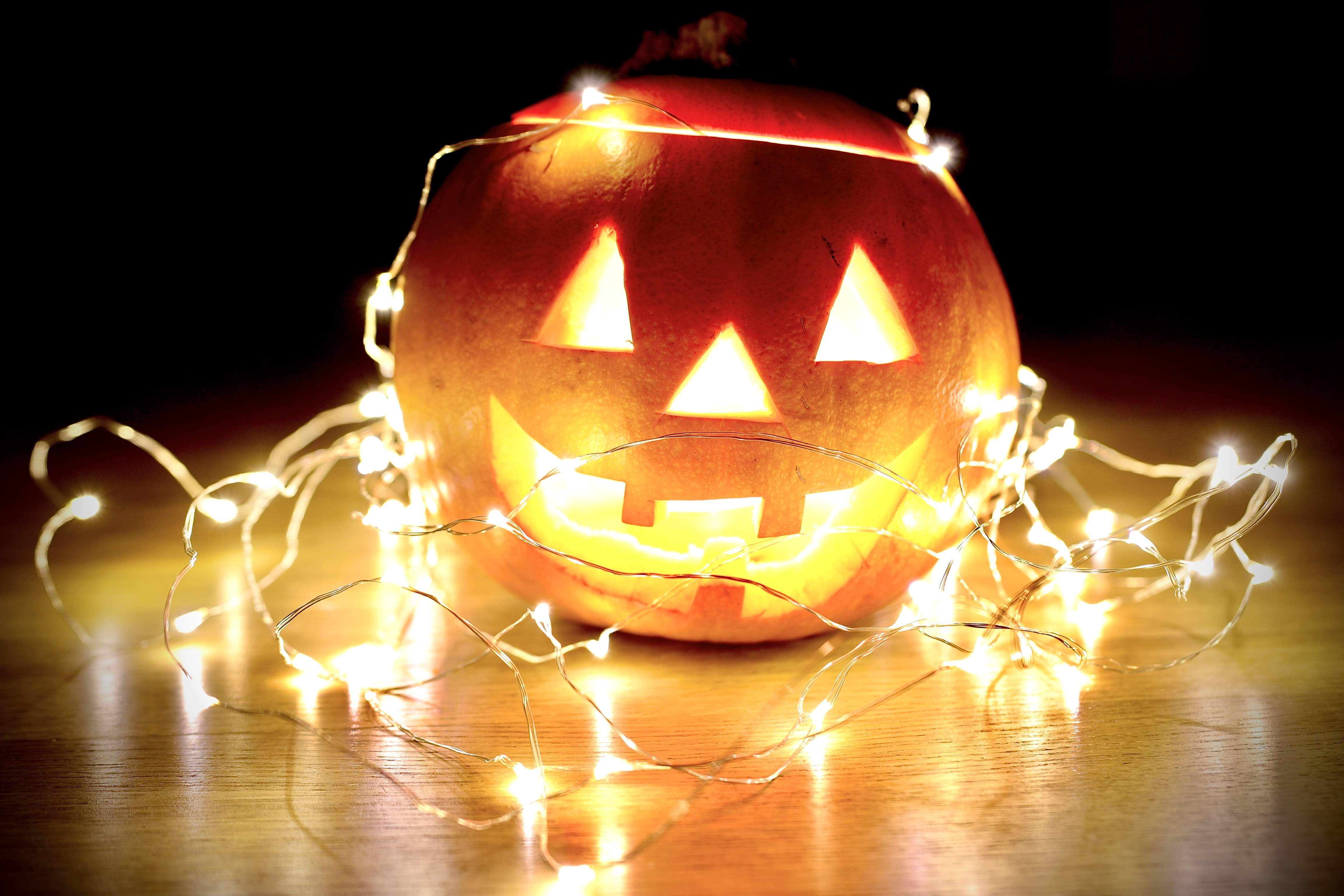 Halloween Makeup Looks Perfect For Your Next Zoom Call